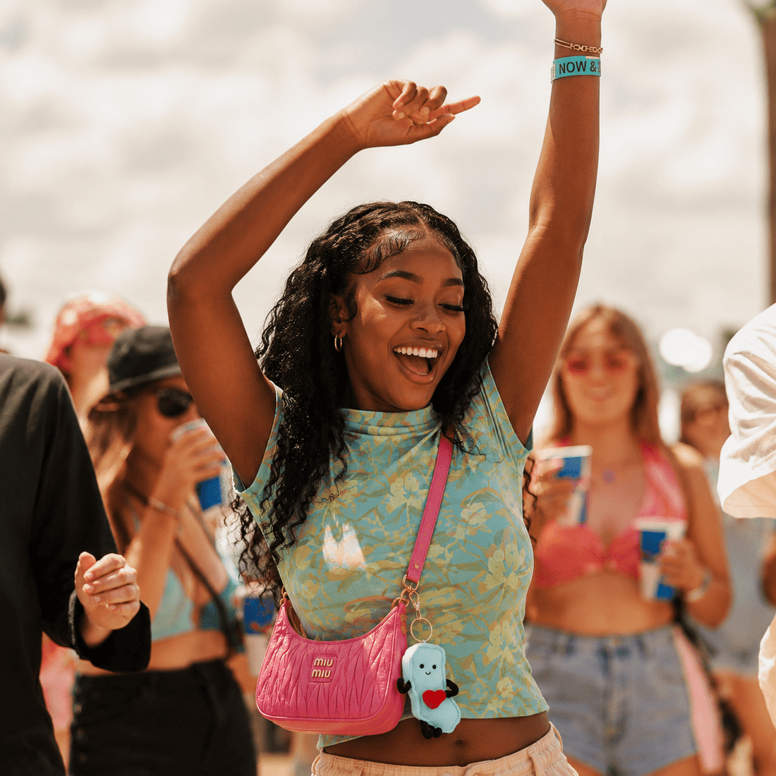 More Than a Wristband: How to Remember Your Music Festival Adventure - Stuffed States USA
